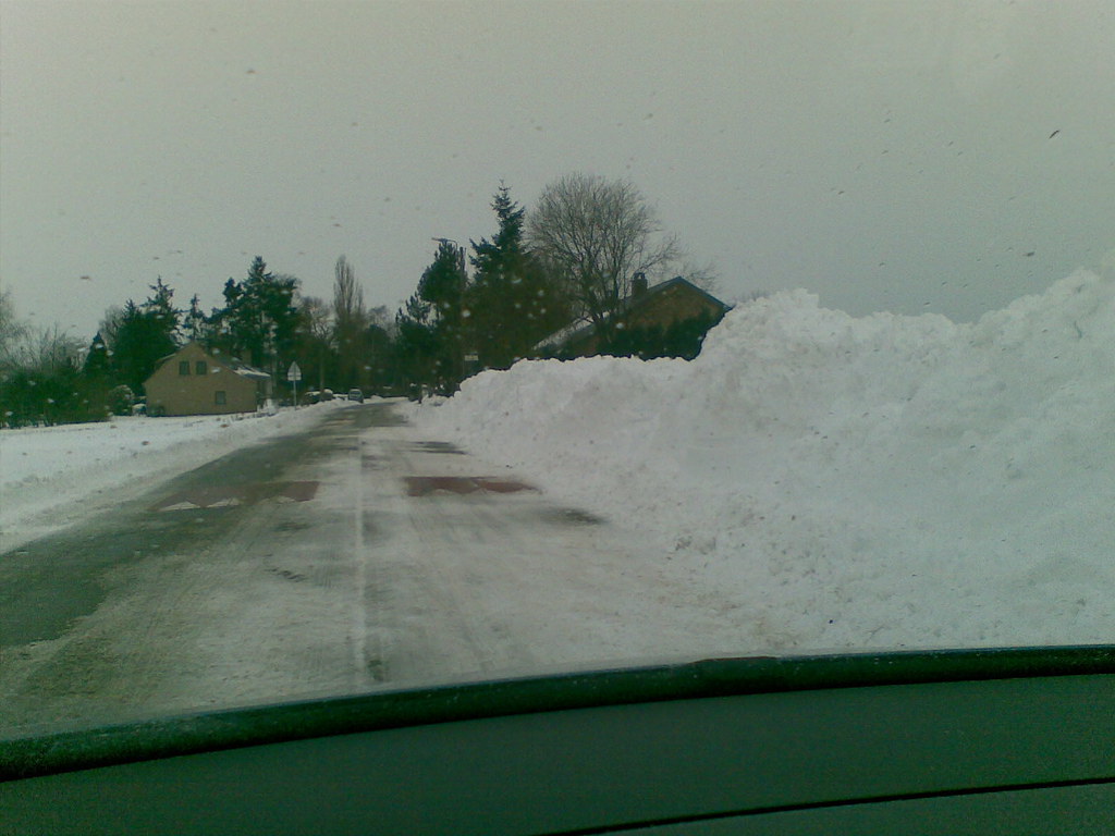 5300119976_145162eb28_b.jpg