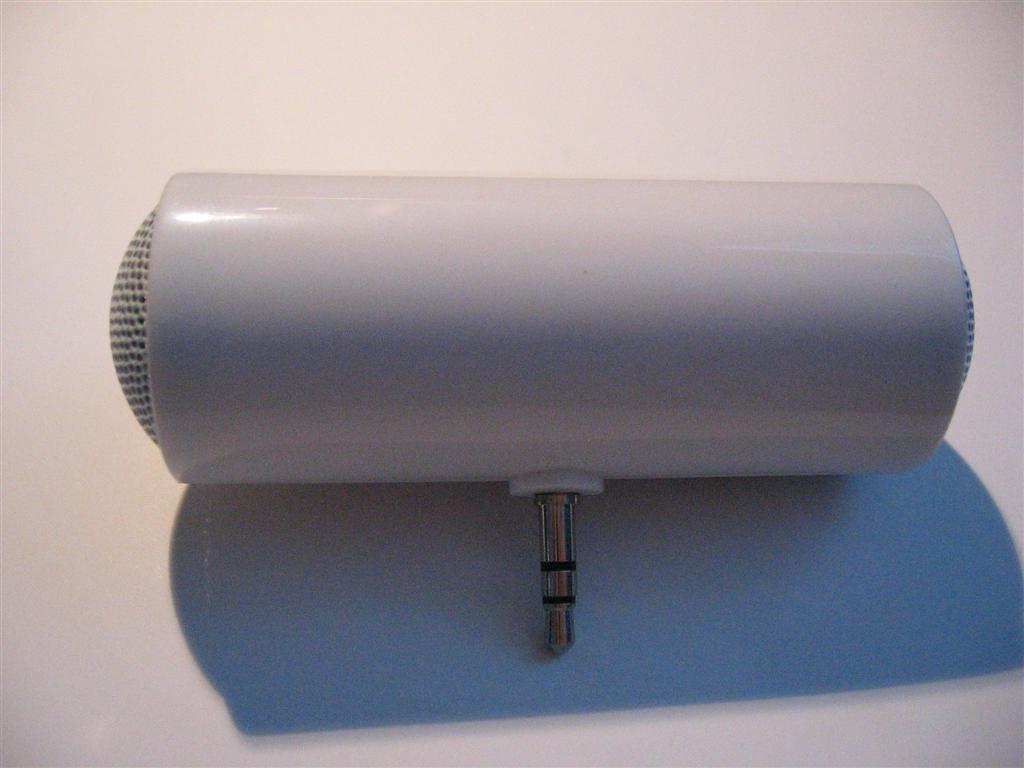 Mini-Speaker-001.jpg