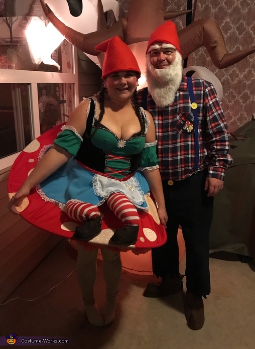 gnome_couple2.jpg