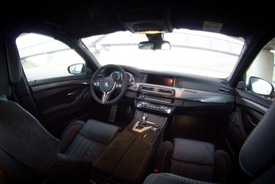 BMW-M5-F10-30-Jahre-Edition-14.jpg