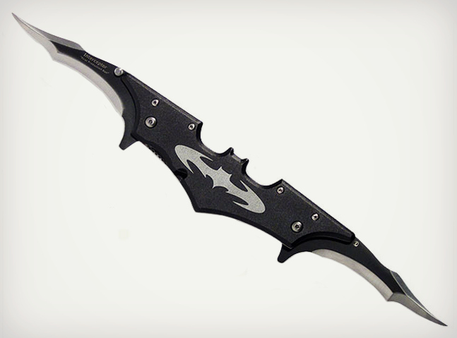 Batman-Batarang-Folding-Knife.jpg