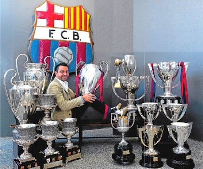 Xavi+trophies.jpg