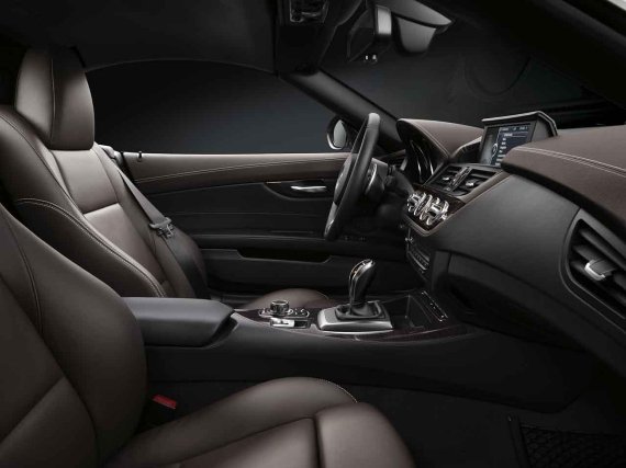 bmw-z4-design-pure-balance8.jpg