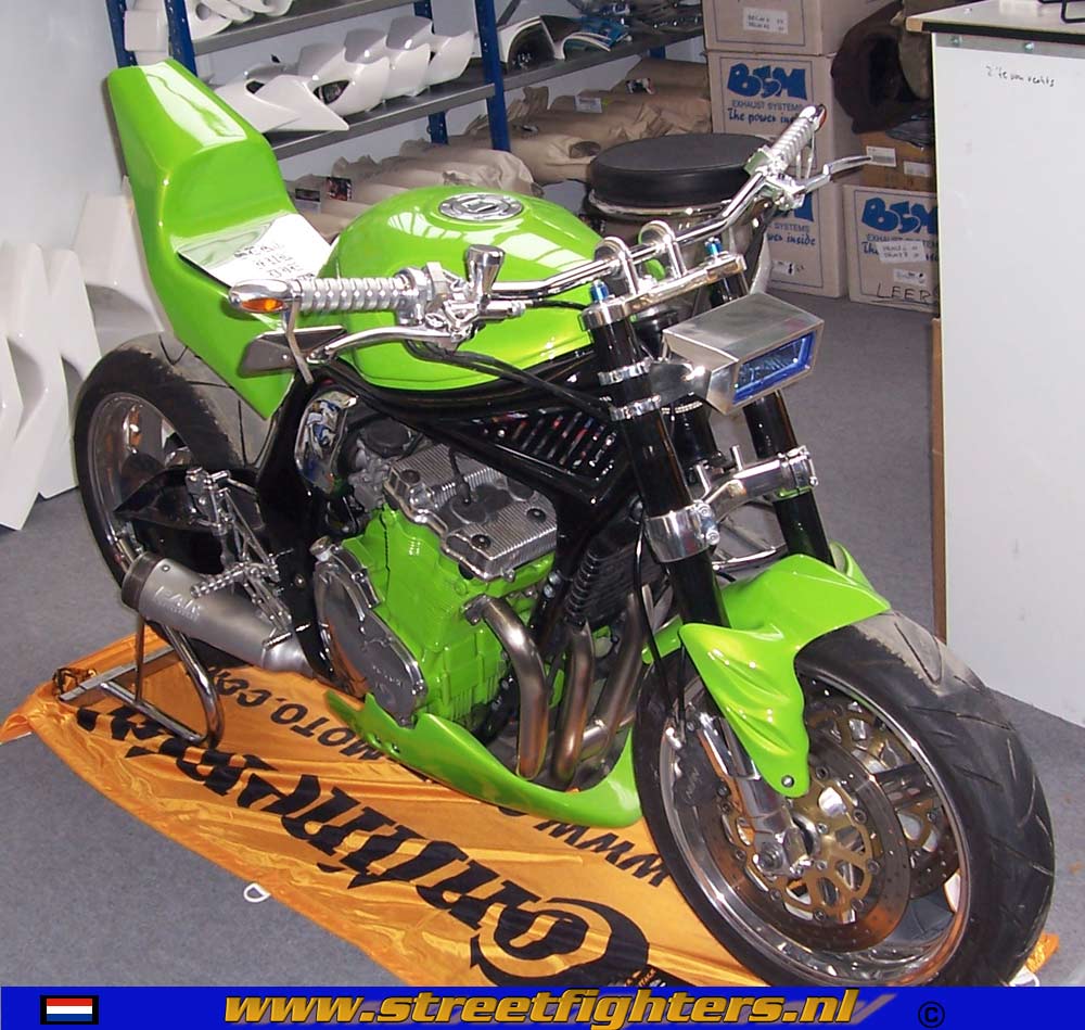 fighterama2005-ban1.jpg