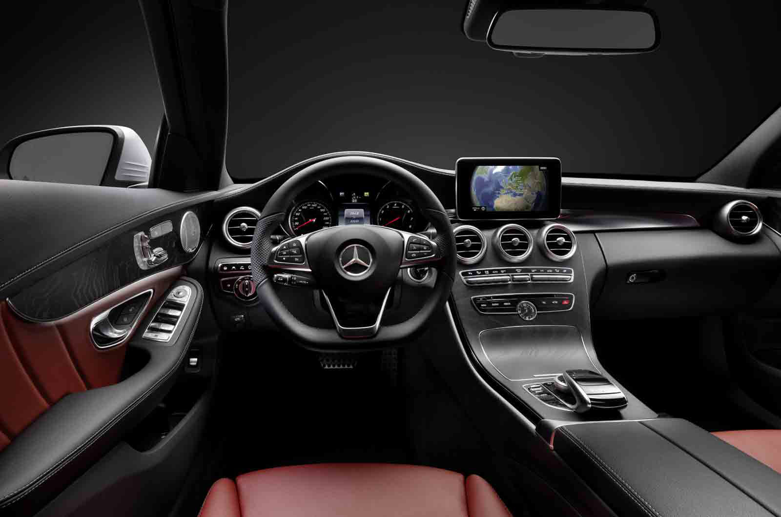 2015-mercedes-benz-c-class_100443710_h.jpg