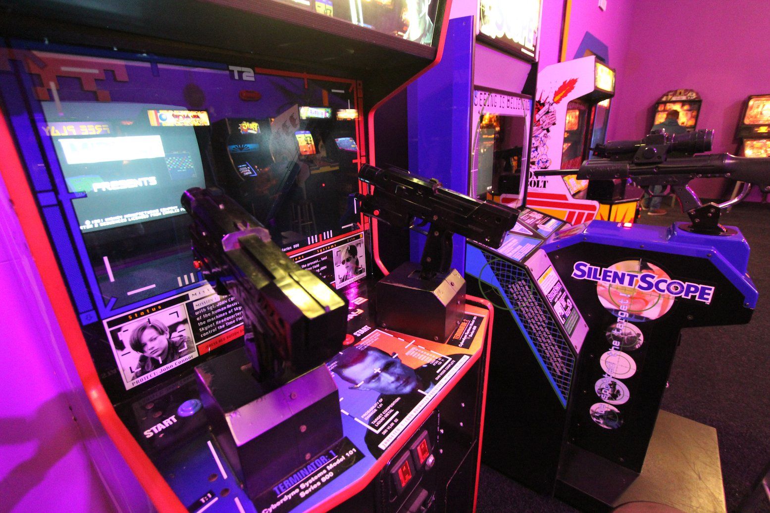 shooting+arcade-1920w.jpg