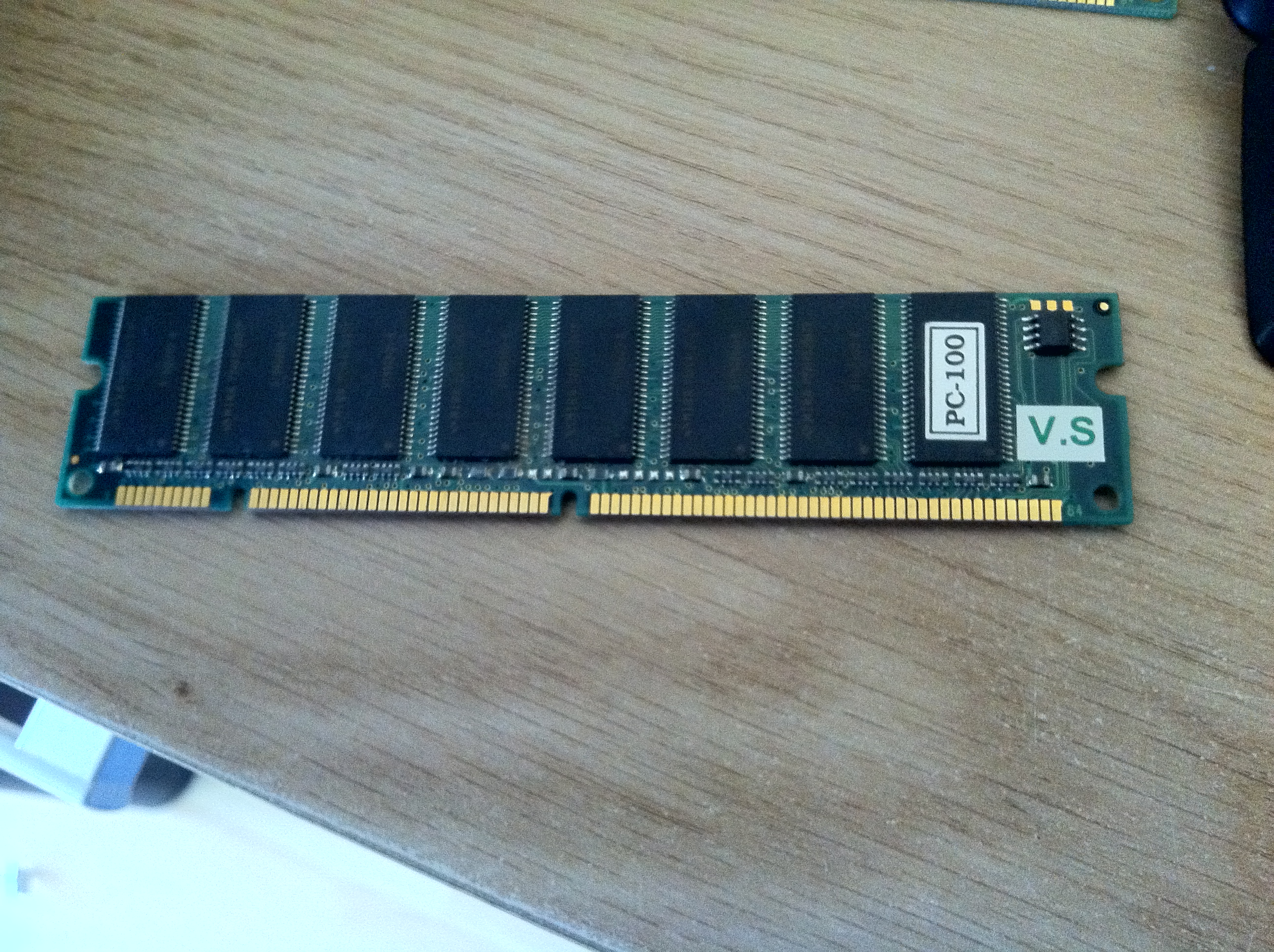 pc100.JPG