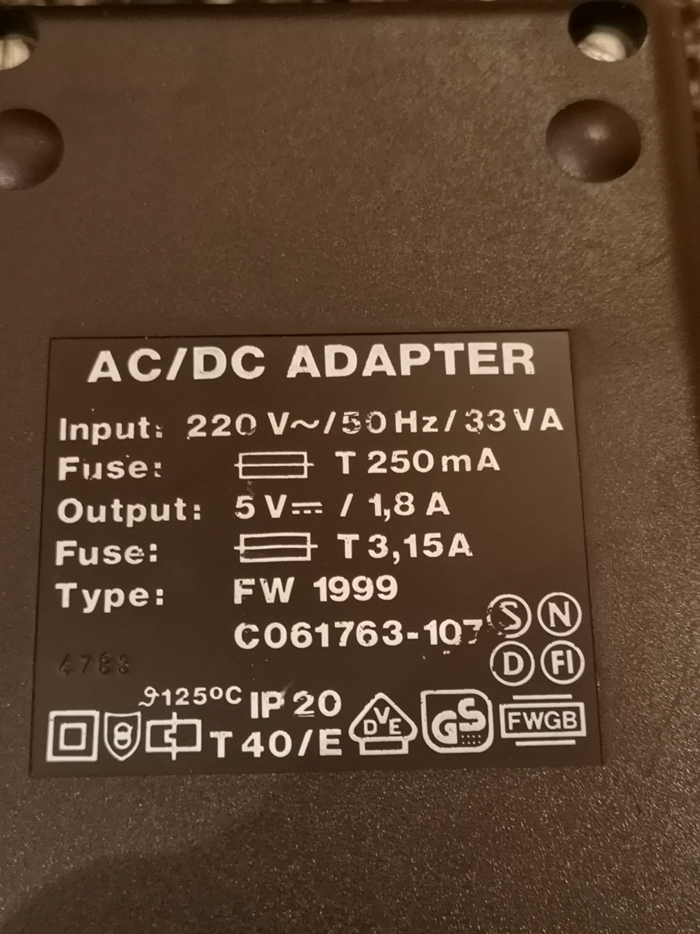 ee685dc17372887bf0a932ad9934d43e.jpg