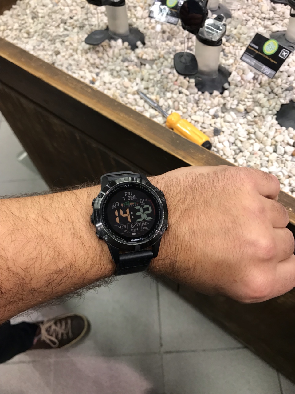 98f9794e1fe85630f0991723ee4cb166.jpg