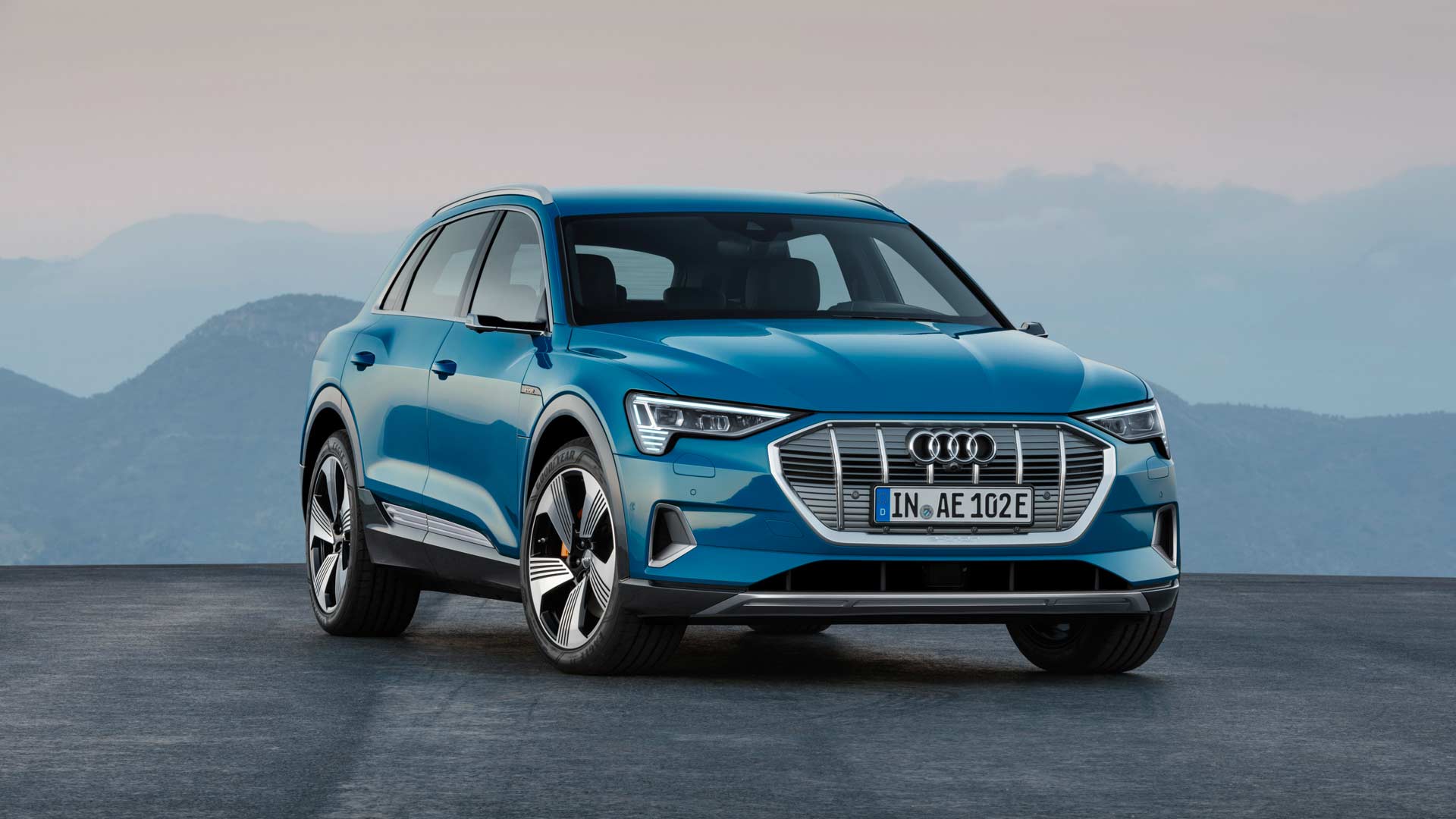 Audi-e-tron-SUV-S5-Quattro_5.jpg