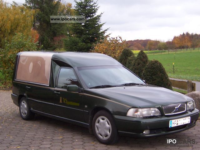 volvo__hearses_1999_1_lgw.jpg