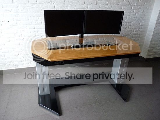 moty8_zps11507f34.jpg