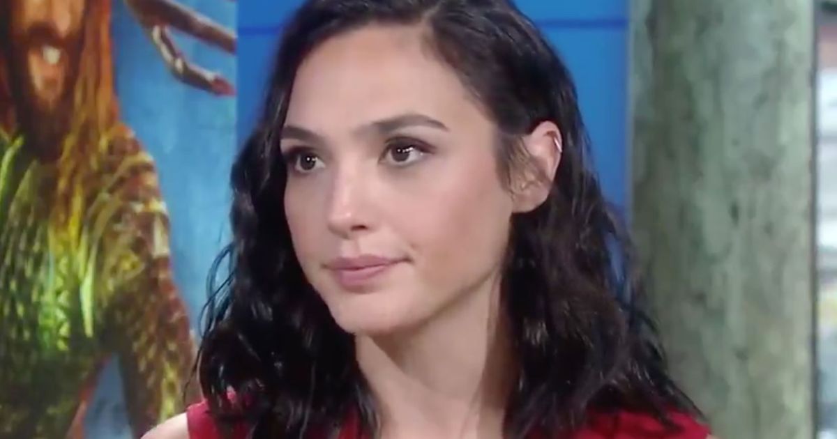 15-gal-gadot-today-show.w600.h315.2x.jpg