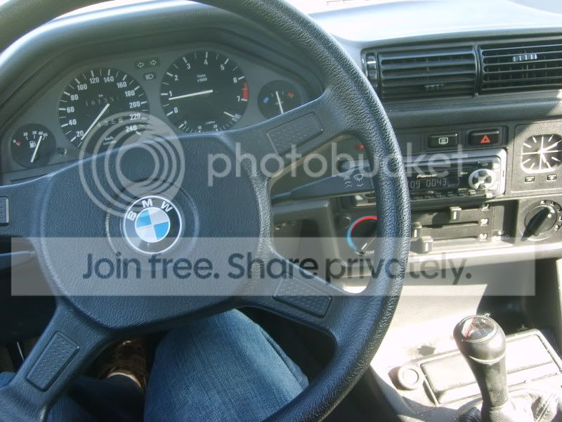 S5002021.jpg