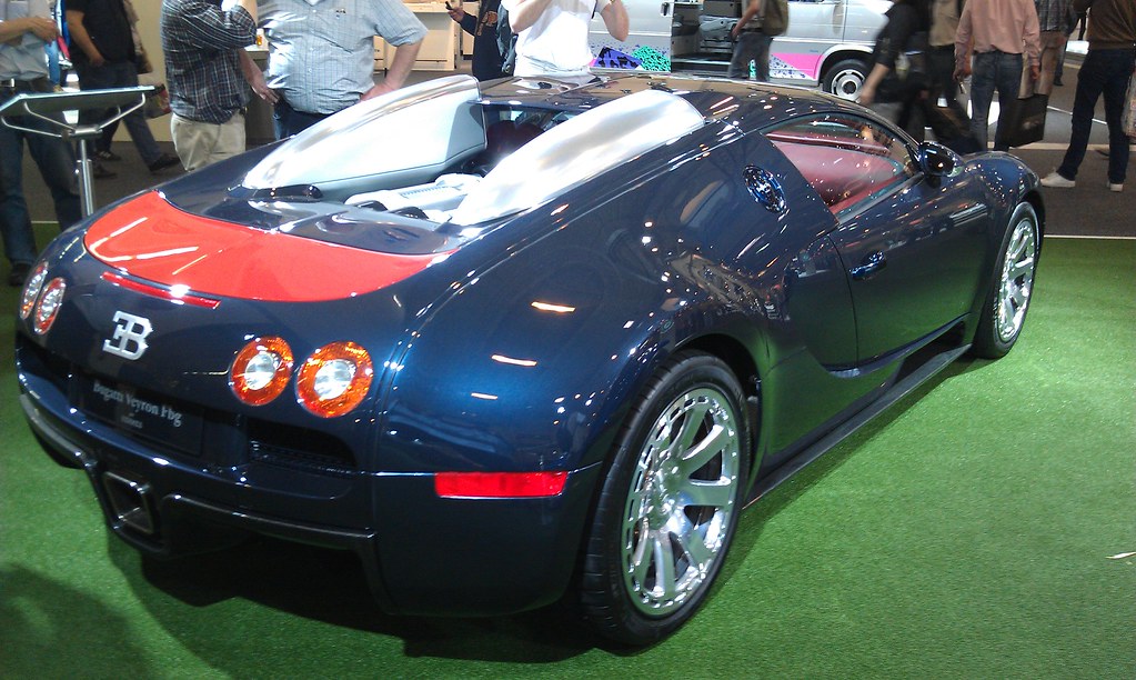 5592448031_3a69c79fca_b.jpg