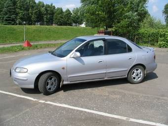 hyundai_lantra_2296106_2.jpg