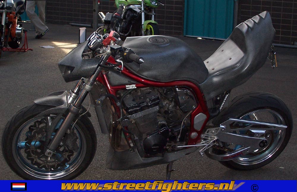 bandit-streetortrack2005056.jpg