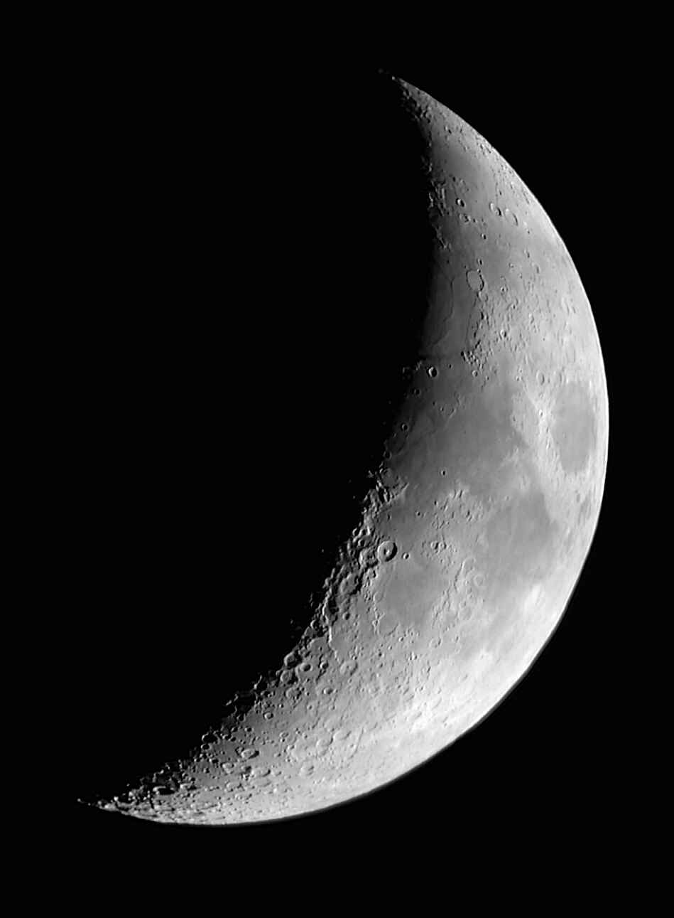 moon_20020517.jpg