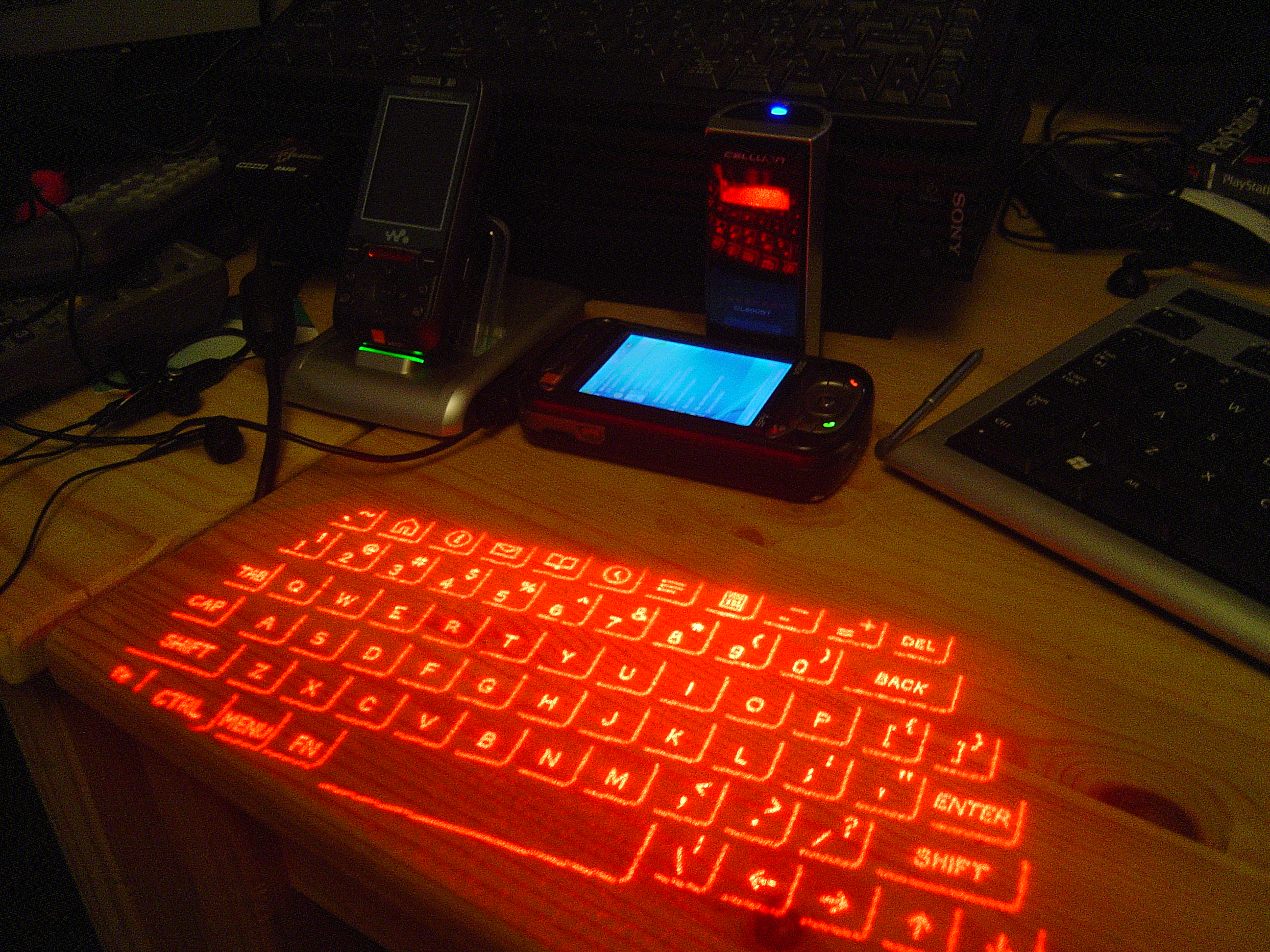 ProjectionKeyboard_2.jpg