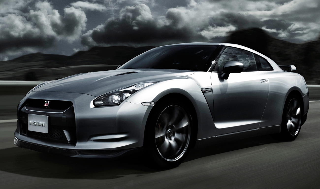 2010_nissan_gt-r_premium-pic-23290.jpeg