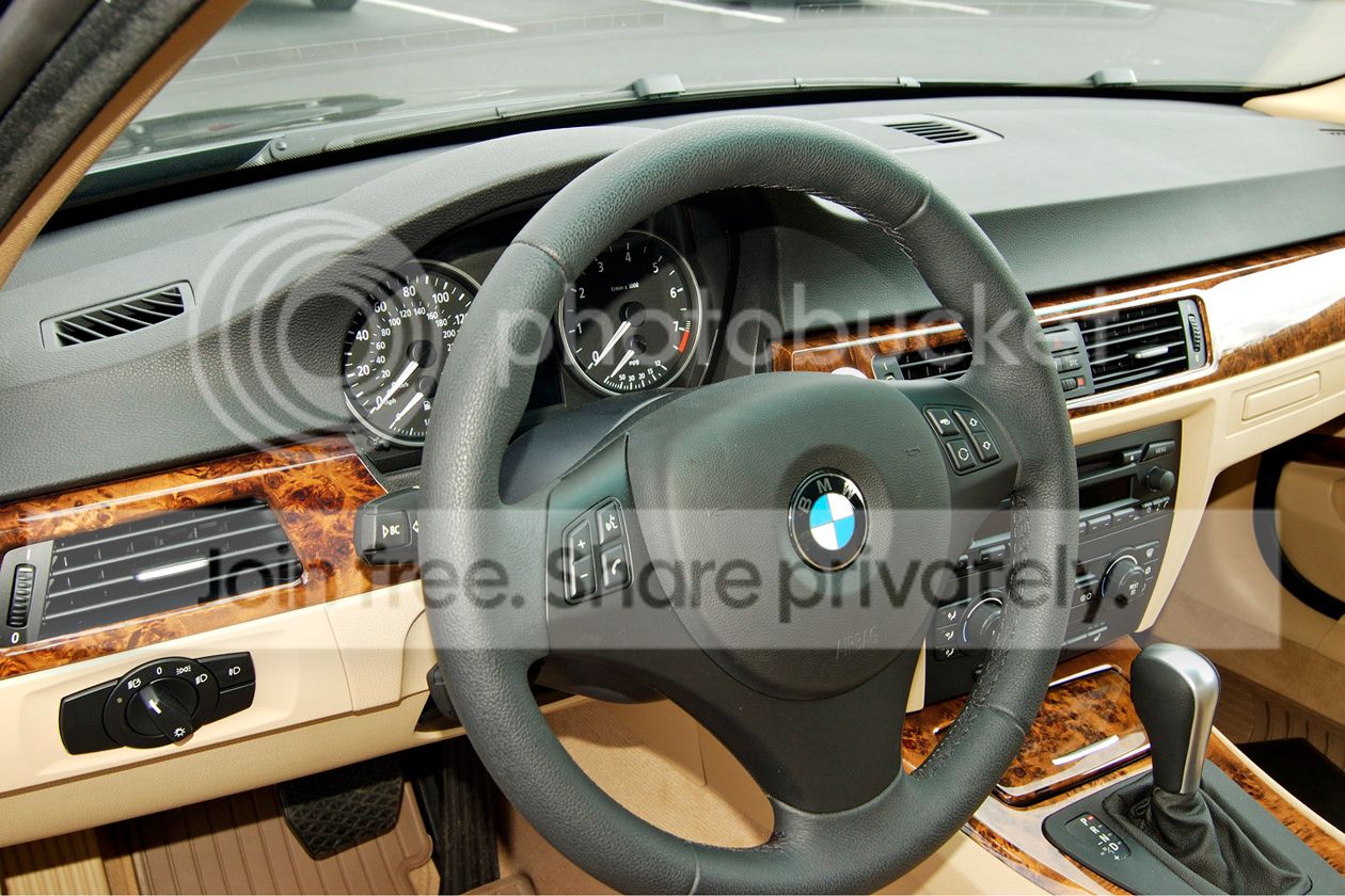 330i.jpg