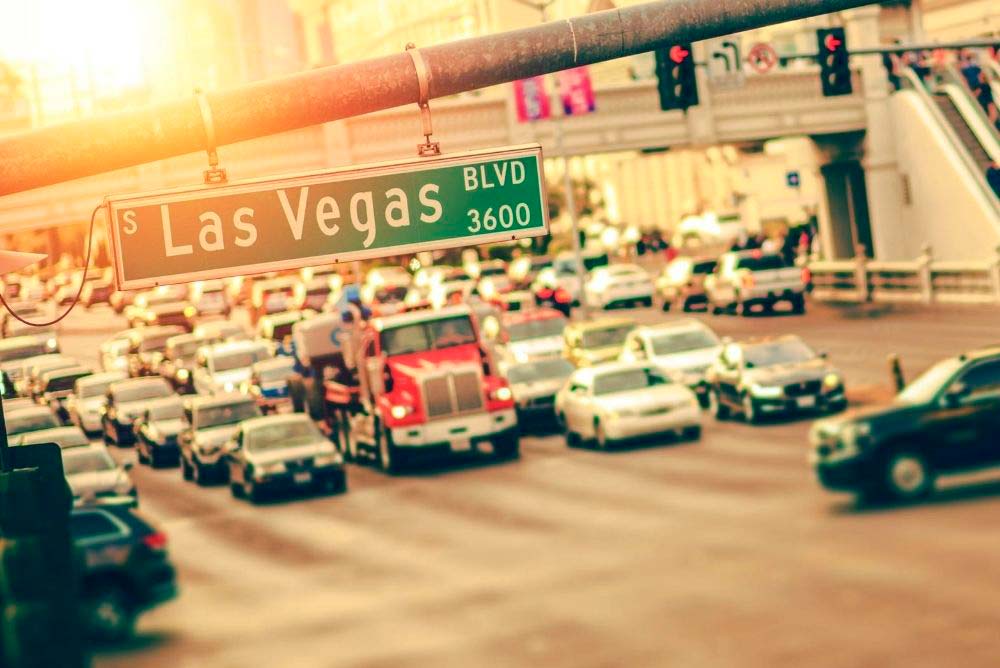 www.feelingvegas.com
