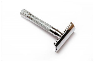 Klassiek-scheermes-open-kam-300x199.jpg