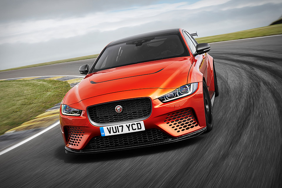 jaguar-xe-sv-project-8-1.jpg