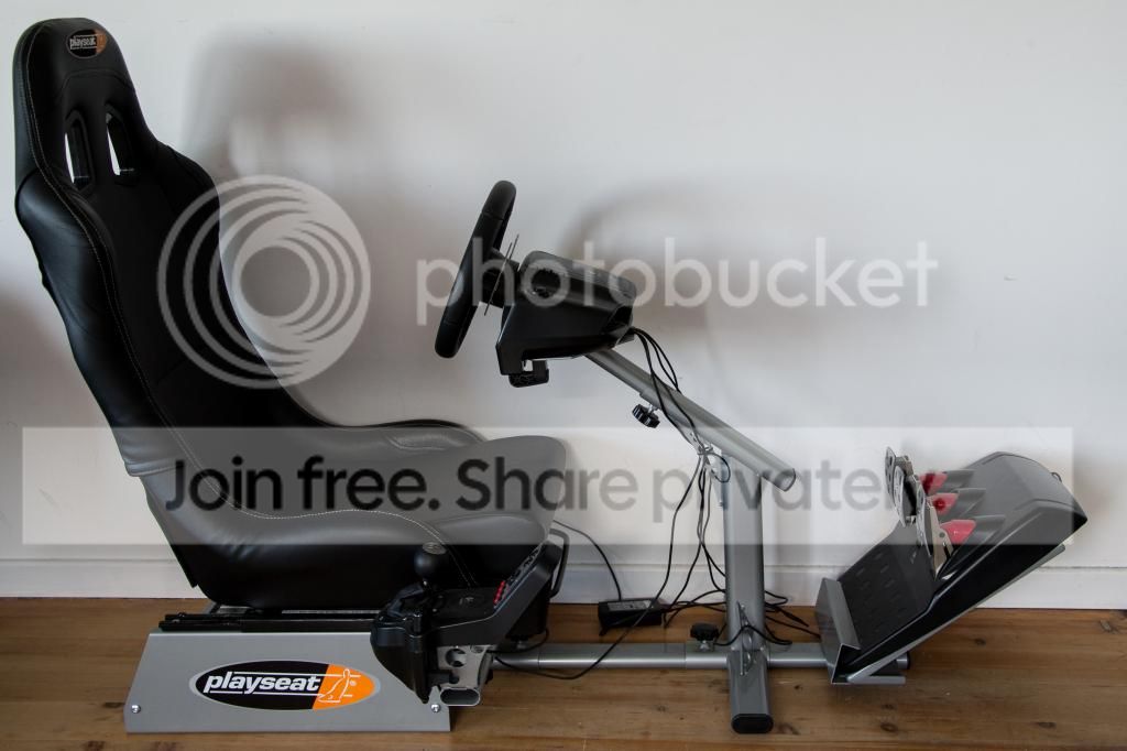 playseat.jpg
