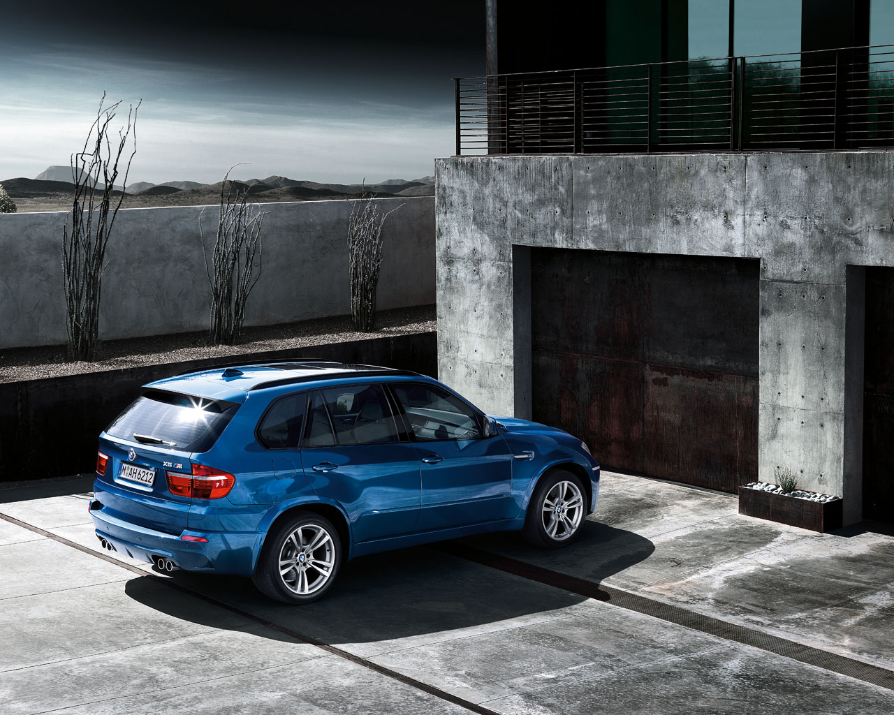 bmw_x5m_wallpaper5.jpg