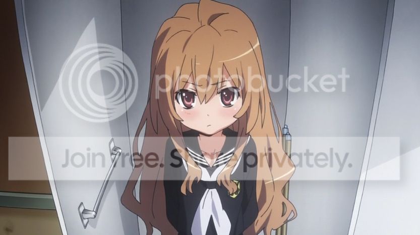 TaigaSailorFuku.jpg