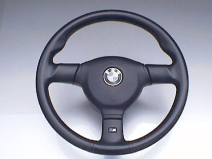 m-20lenkrad2-20bild1-20228.jpg