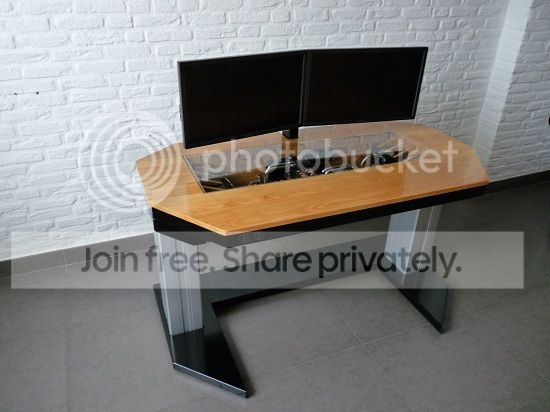 moty2_zpsaeb1730a.jpg