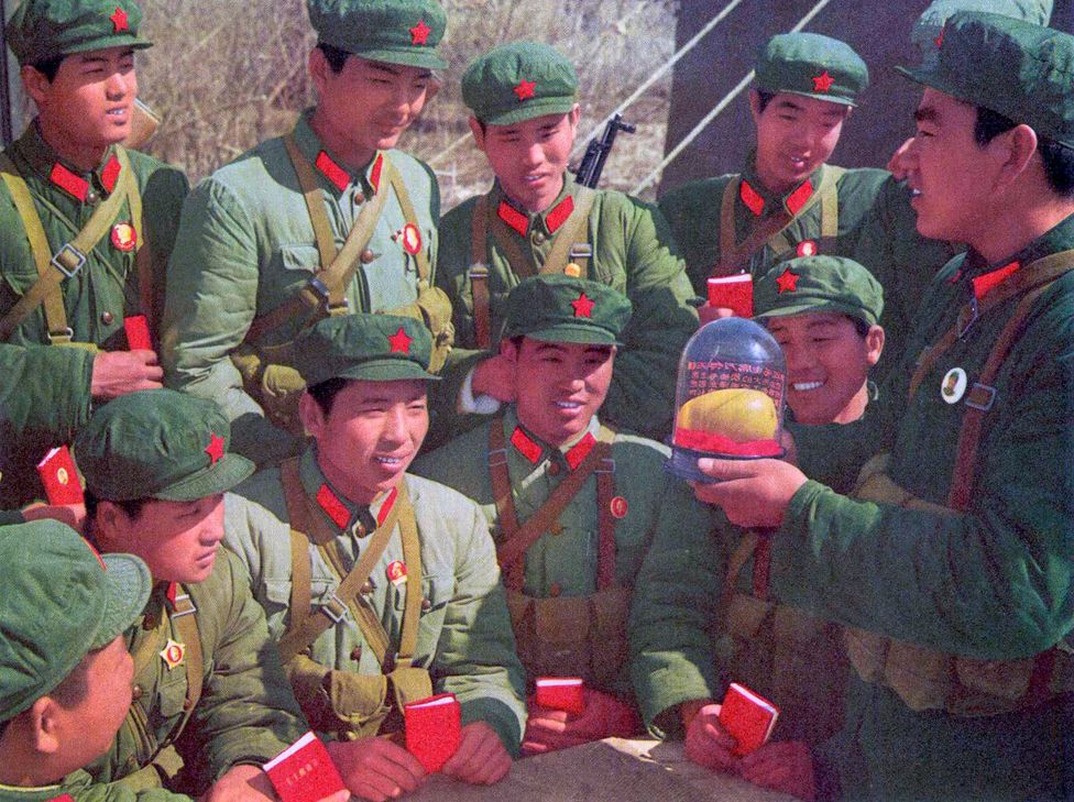_88194014_mangoestop.jpg