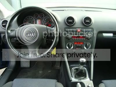 Audi-A3_12077947.jpg