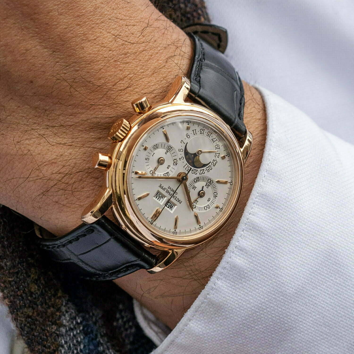 amsterdamvintagewatches.com