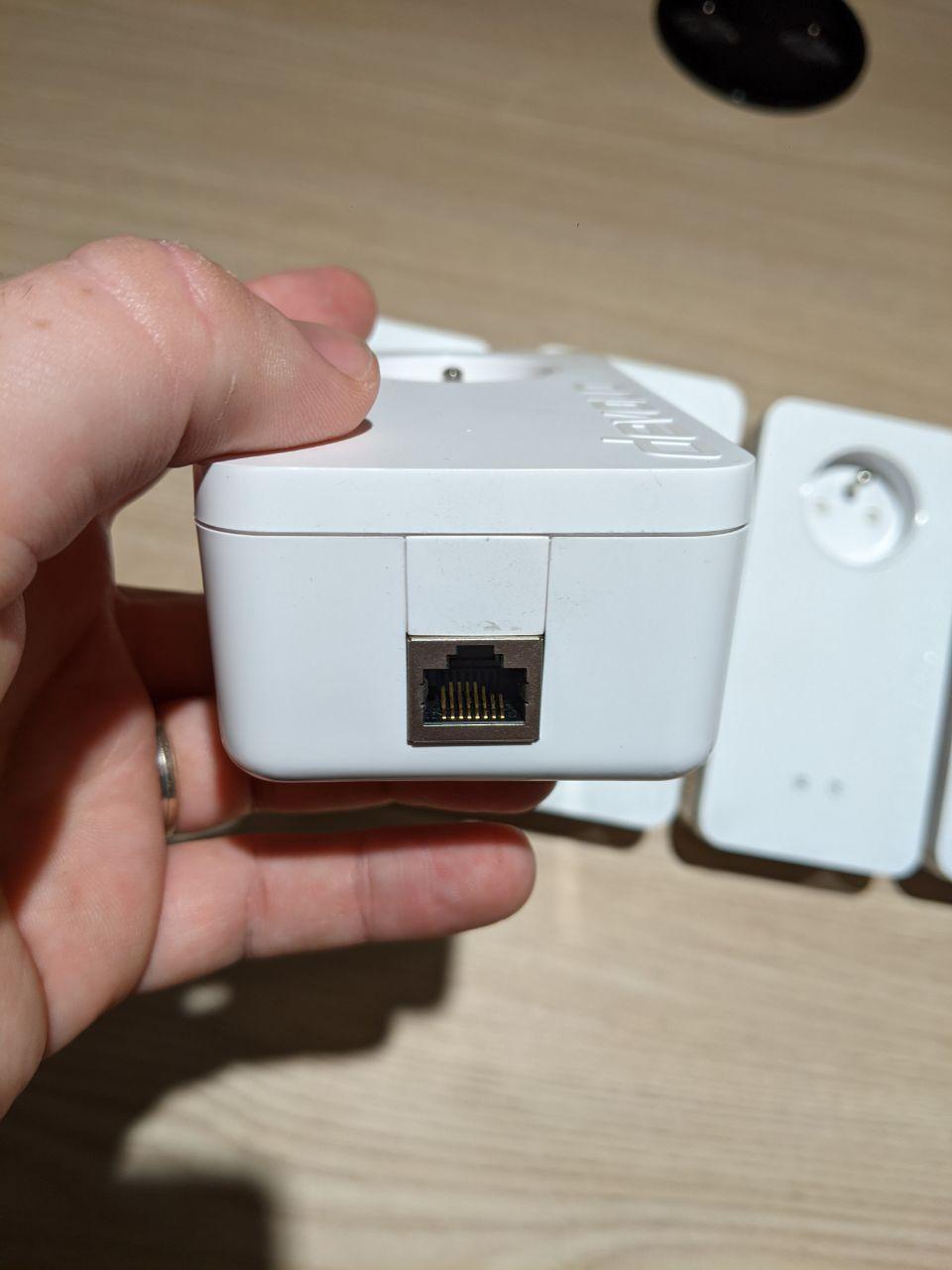 0ps2UsUS_o.jpg