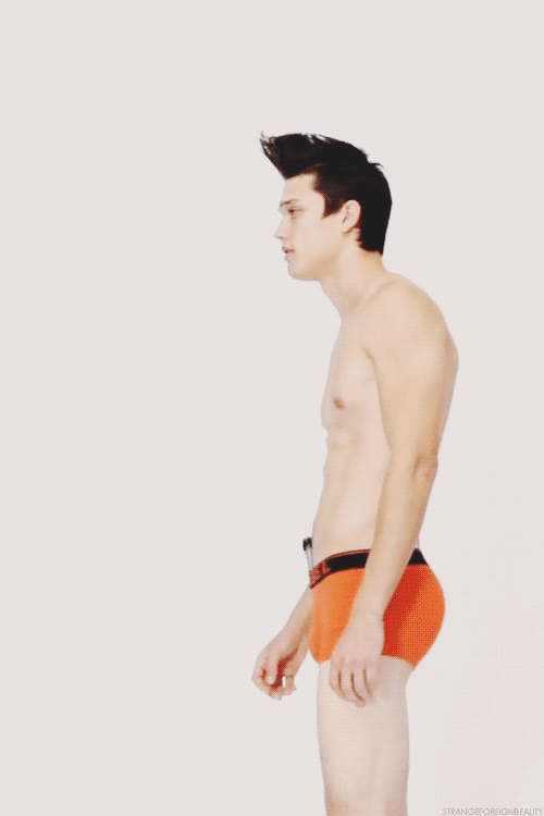 tumblr_msumksTEqe1qhodd8o1_500.gif