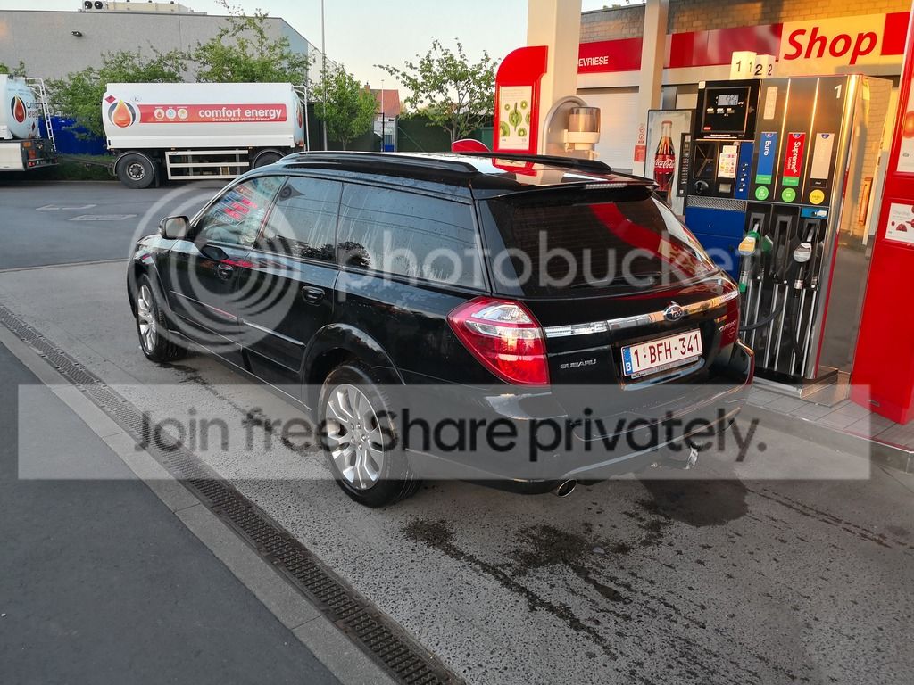 2018-05-05%2020.51.45_zps6wseejwa.jpg