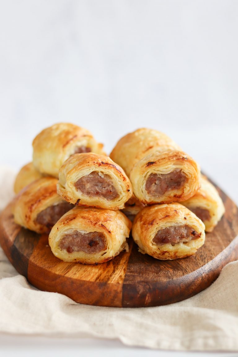 Quick-Sausage-Rolls-6-768x1152.jpg