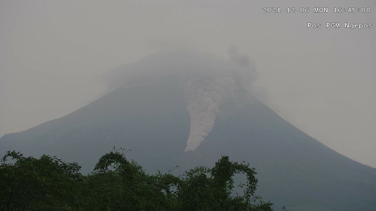 www.volcanodiscovery.com