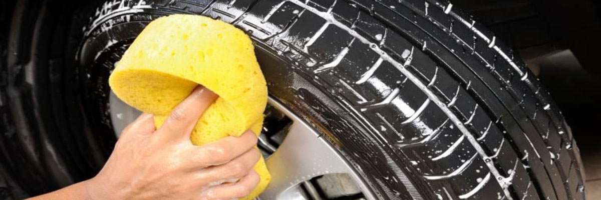 auto-band-schoonmaken-rubber.jpg