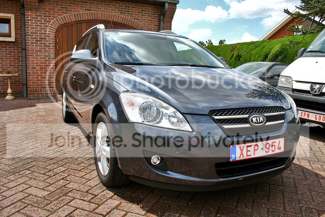 kia02.jpg